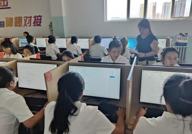 还得懂科学, 选手们得现