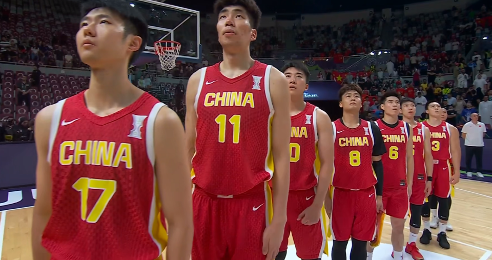 中国男篮以