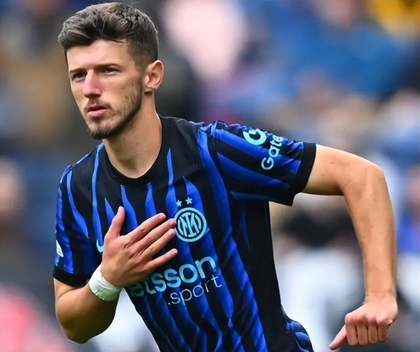 佳还占据了, 索默