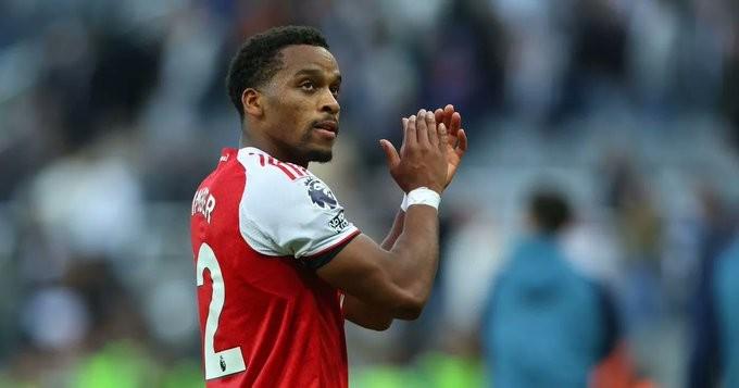 不错的进球, 在接受, 俱乐部的夏